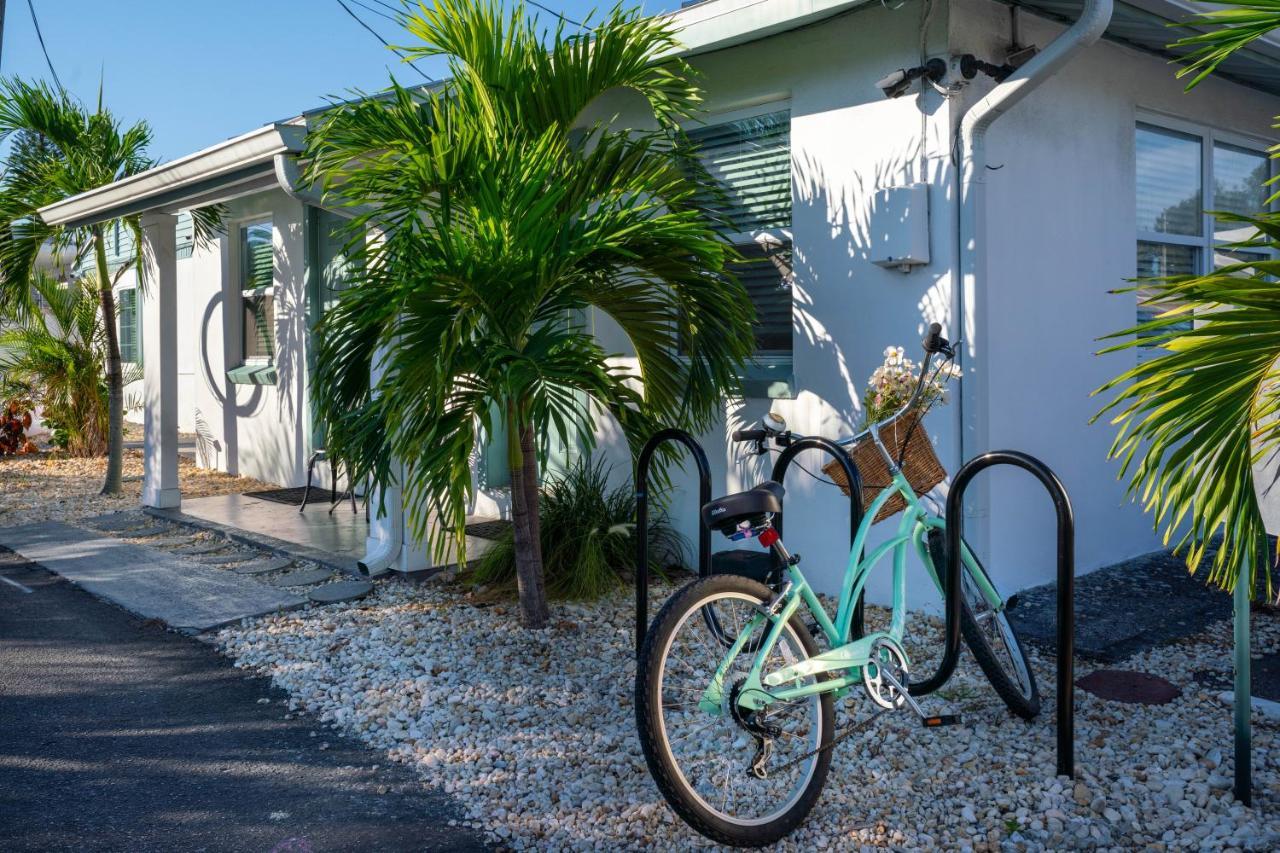 The Bungalows St. Pete Beach Exterior foto